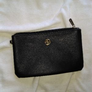 Adrienne Vittadini pouch/wallet